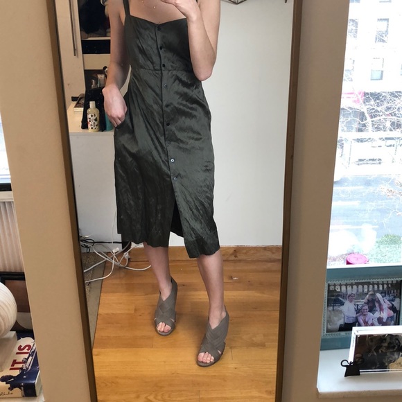 Club Monaco Dresses & Skirts - Club Monaco Brand New Midi Dress